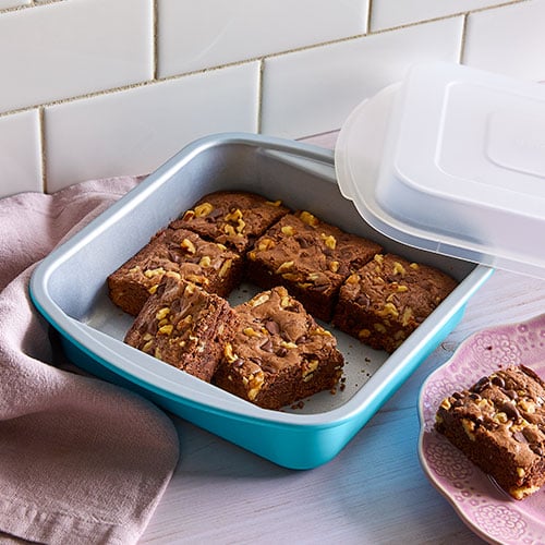 100668-1-lg.jpg 8″ (20cm) Square Pan With Lid - Image 1