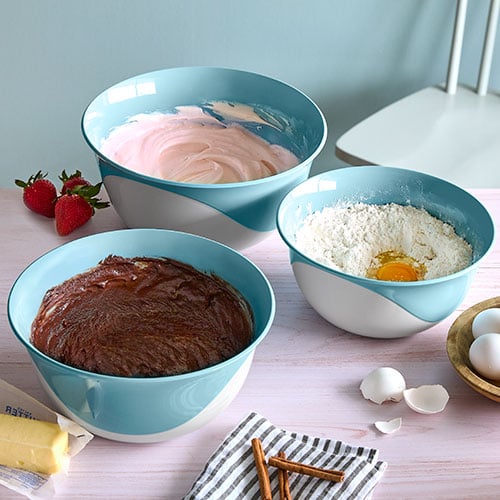 100726-1-lg.jpg Plastic Mixing Bowl Set - Image 1