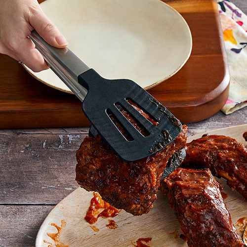 100835-1-lg.jpg Spatula Tongs - Image 1