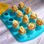 Cupcake Pan & Carrier Set - Image 5