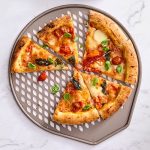 12″ (30-cm) Metal Pizza Pan - Image 3