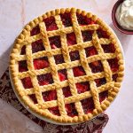Silicone Pie Crust Mold - Image 4